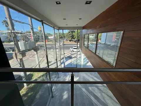 Local en Alquiler en Manuel B Gonnet, $ 6.000.000