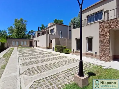 Departamento en condominio "Holanda Green", Del Viso, Pilar. 2 Dormitorios, cochera.