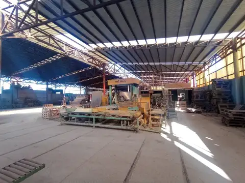 Se vende terreno y galpón, las Heras