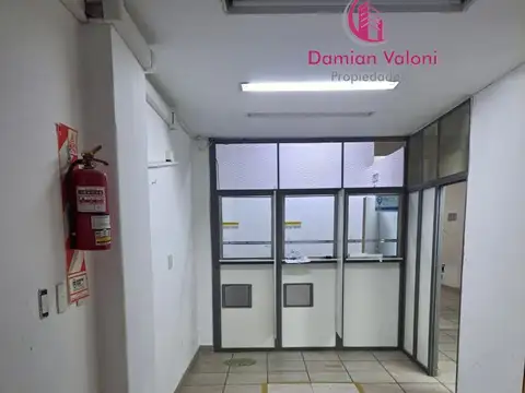 VENTA LOCAL/GALPON/DEPOSITO