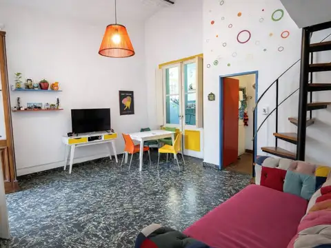 Depto Tipo Casa en Venta de 3 ambientes