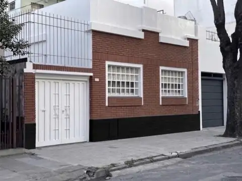 VENTA CASA EN SAAVEDRA EXCELENTE UBICACION