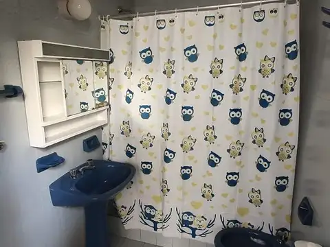 Depto Tipo Casa en Alquiler en Lanus, $ 620.000