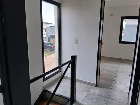 Casa en Alquiler al Sureste