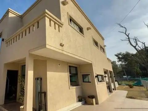 Casa en Arturo Segui