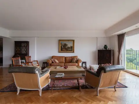 Departamento en Venta de 6 ambientes