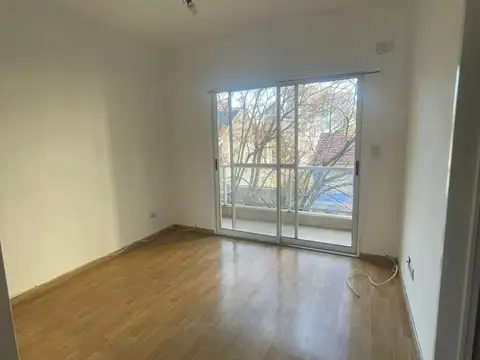 Departamento en Alquiler en Caseros, Partido de Tres de Febrero