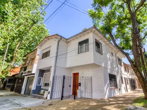 PH/CASA EN VENTA 3 AMB, OLIVOS, VTE LOPEZ C/ PATIO