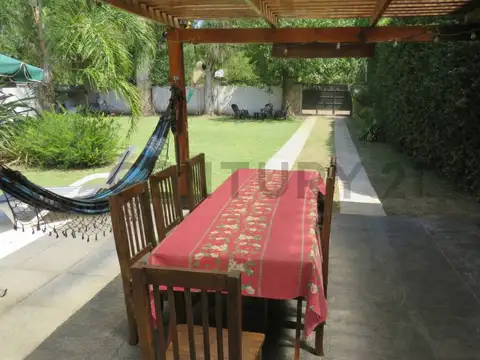 VENTA CASA QUINTA 3AMB COMO NUEVA-OPORTUNIDA EXCLUSIVA   POSIBILIDAD DE PERMUT