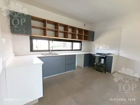 Casa en Venta en El Cantón - Norte, USD 260.000