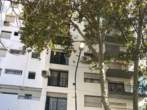 Calle 10 esq. 49