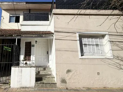 Depto Tipo Casa en Venta de 4 dormitorios