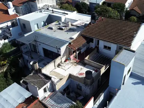 Depto Tipo Casa 7 ambientes con 4 baños