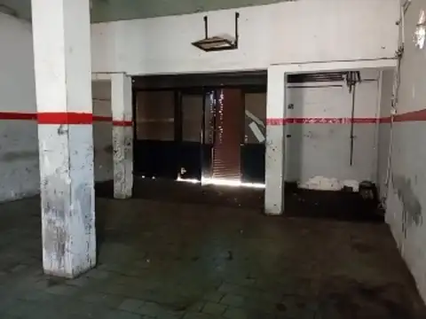 Galpon en Alquiler en Burzaco, $ 500.000