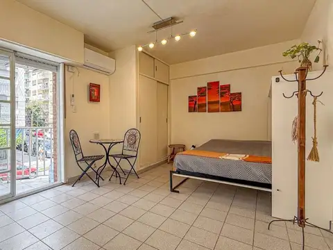 Alquiler p/estudiantes monoambiente  con balcón