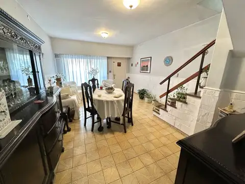 Depto Tipo Casa en Venta de 3 dormitorios