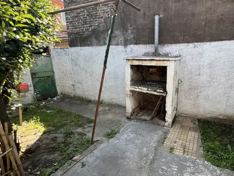Casa en Alquiler con 1 cochera