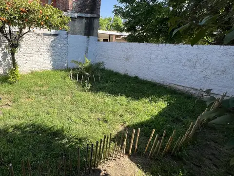 Casa en Alquiler 3 Ambientes con Jardín, Cochera y Parrilla – Don Torcuato