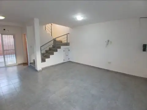 Casa en Alquiler de 2 dormitorios