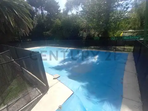 Venta 2 Lotes con dos casas ,quincho nuevo y pileta en General Rodriguez