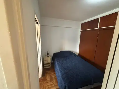 Hipolito Irigoyen 1987 , Piso 11