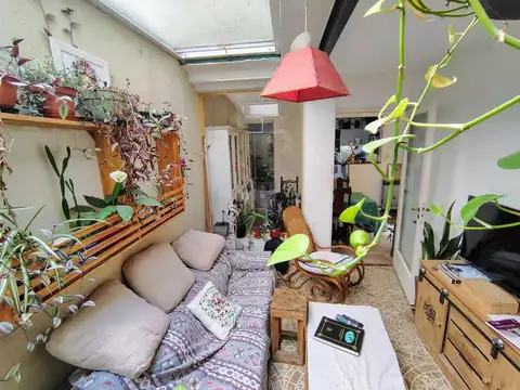 Depto Tipo Casa 4 ambientes con 2 baños