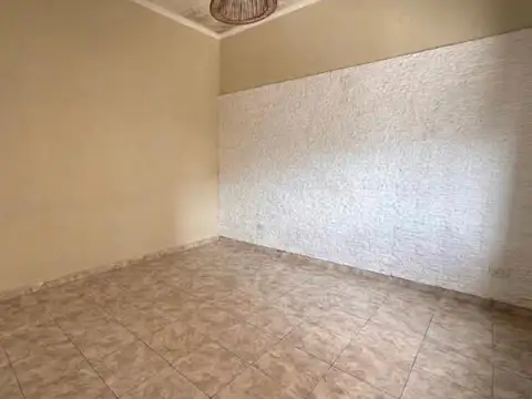 Depto Tipo Casa 2 ambientes con 1 baño
