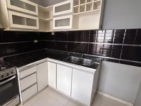 Depto Tipo Casa en Alquiler de 2 ambientes