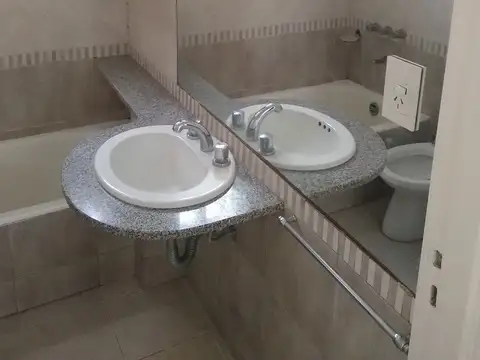 Departamento 3 ambientes con 1 baño