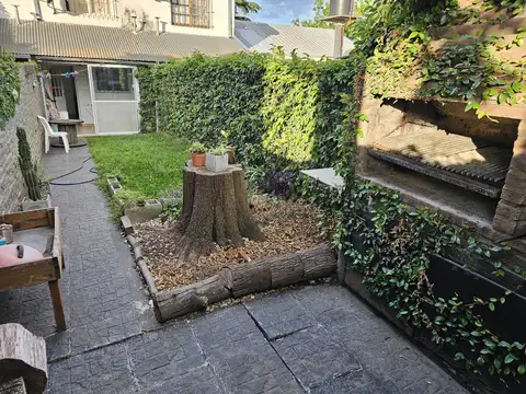 DUPLEX EN ALQUILER - HERMOSO PATIO - DOS DORMITORIOS - LOS POLVORINES