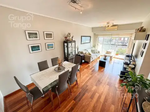 Venta Departamento Cuatro Ambientes Mataderos Frente Balcon Cochera