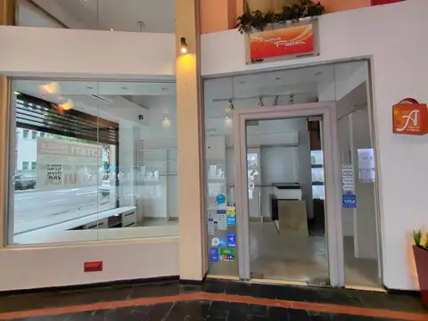 Montes de Oca 1000, Piso PB