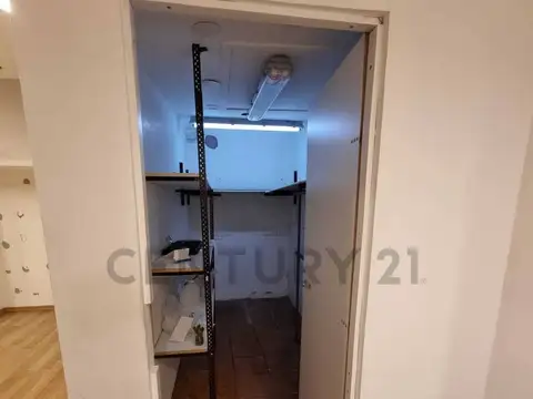 Avenida Rivadavia 6800, Piso 0