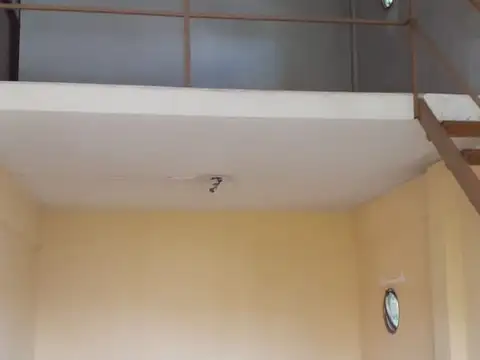 DEPARTAMENTO 2 AMB CFTE 3 ER PISO X ESCALERA BAJAS EXPENSAS