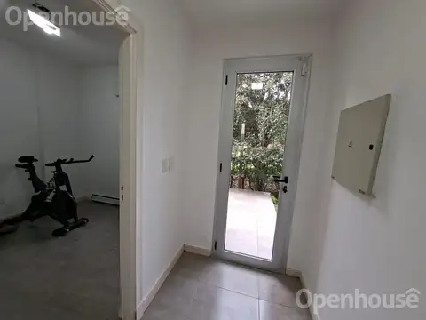 Venta Casa La Martinica- Pilar- en 2 plantas- Galería- Jardín y Cochera.