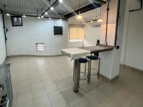 Depto Tipo Casa en Alquiler de 2 dormitorios