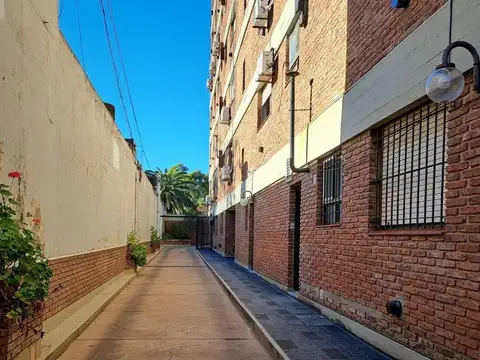 33 e/ 18 y 19 N° 1180 Piso 1 Depto. A | La Plata
