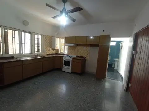 Casa en Alquiler 50 años