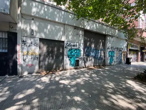 Local en Ramos Mejia - French 50