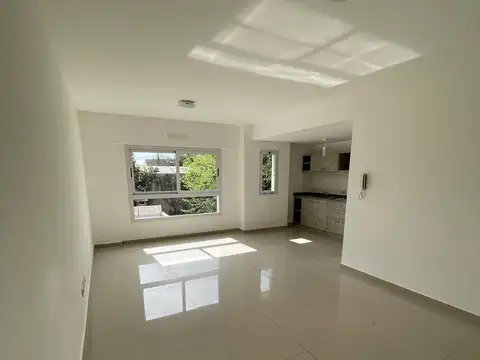 Departamento en Alquiler en Pilar Centro, $ 530.000