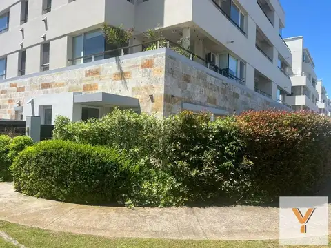 Depto Tipo Casa 3 ambientes con 2 baños