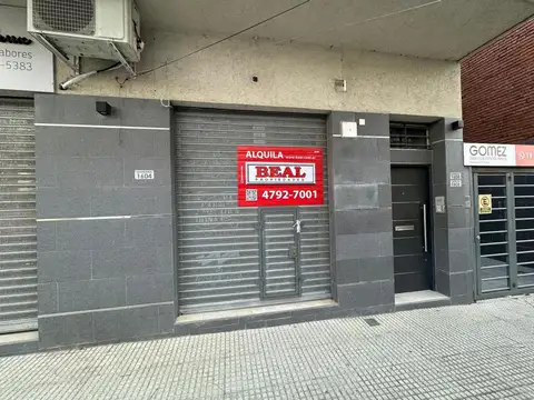 Local comercial a la calle. precio alquiler +IVA. se Factura
