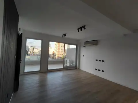 Departamento en Alquiler de 4 ambientes