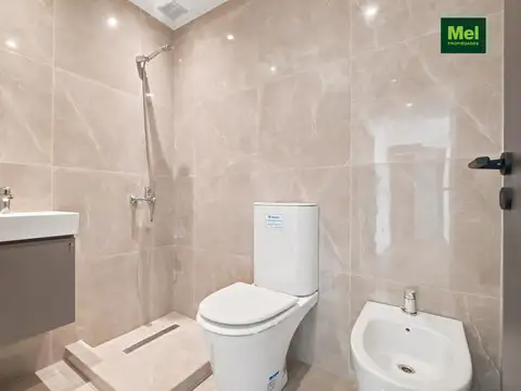 Departamento 4 ambientes con 3 baños
