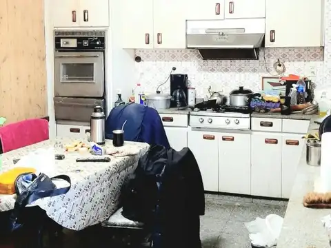 Departamento 4 ambientes con 2 baños