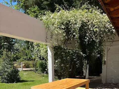 Casa en Venta en Chacras de Coria, USD 240.000