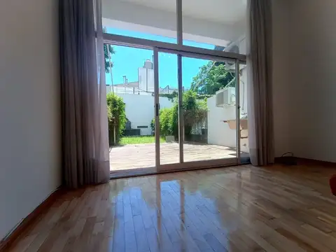 Venta Departamento. Parque, parrilla propia