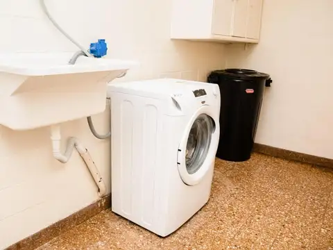 DEPARTAMENTO SEIS AMBIENTES-RECOLETA-ALQUILER TEMPORAL