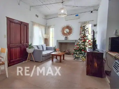 CASA EN VENTA EN PILAR 3 AMBIENTES CON RENTA 485M2