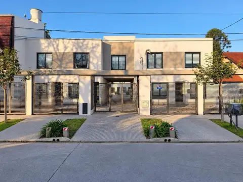Duplex en venta en Ituzaingo Norte.
